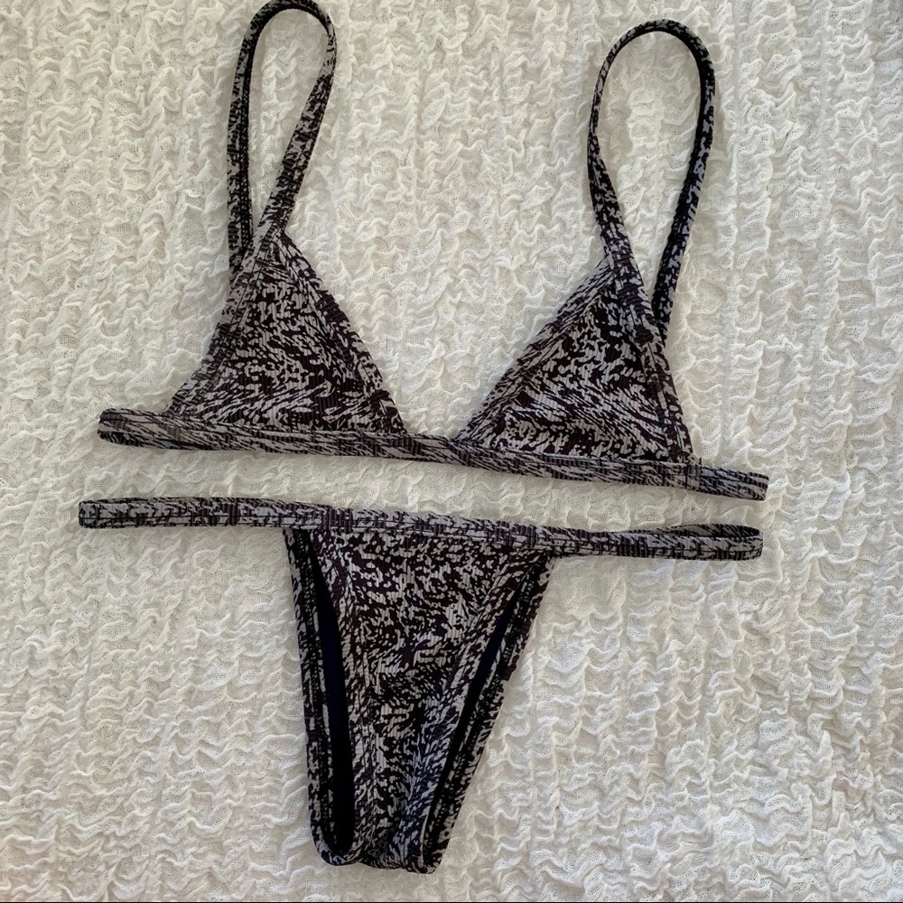 MINIMALE ANIMALE stranger set